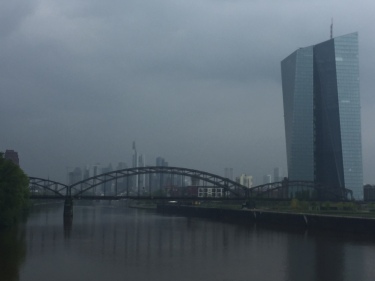Welcome to sunny Frankfurt!